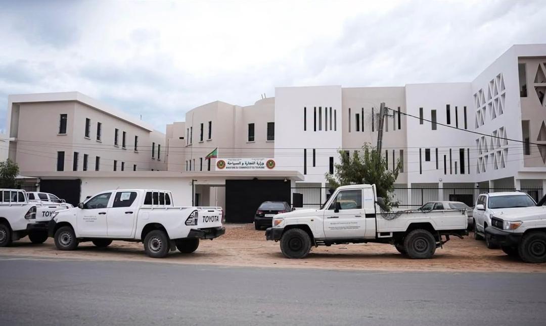 وزارة التجارة تتبرأ من أنشطة ومحتويات «وطني.. وجهتي» خارج إطارها الرسمي