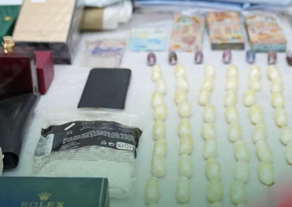الأمن يفكك شبكة لتهريب الكوكايين ويحجز كيلوغراماً من المخدرات و100 غرام من الحشيش