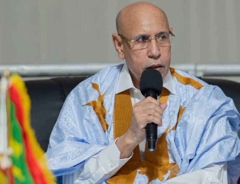 الغزواني يوجه ببدء دراسة مشروع لتزويد أكجوجت بالمياه وإدراجه في ميزانية 2027