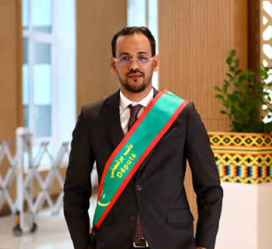 ولد المنير يرد على جدل تمويلات البنك الدولي: «مقارنة ساذجة اقتصادياً
