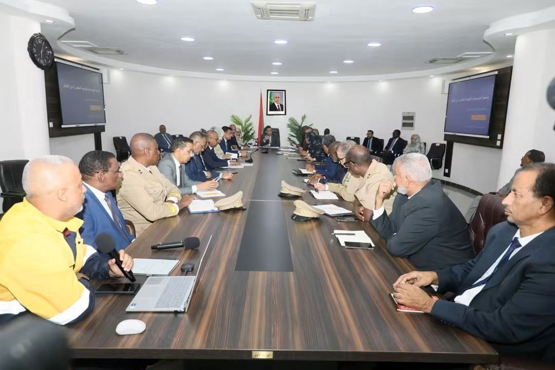 الوزير الأول يوجه باستكمال جاهزية المؤسسات التعليمية قبل افتتاح السنة الدراسية