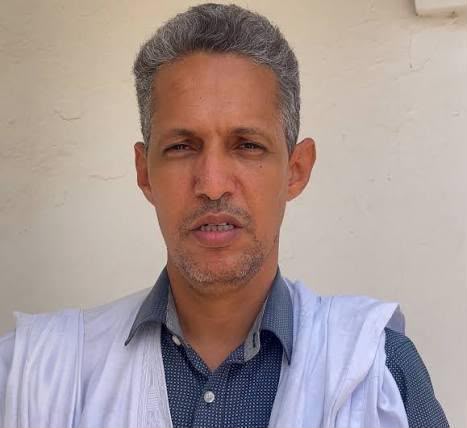 ولد سيدي مولود يسخر من «تبادل الأدوار» بين المشمولين بتقارير الرقابة والتحقيق